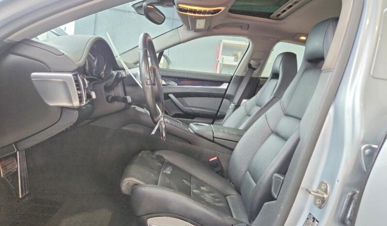 
								2016 Porsche Panamera full									