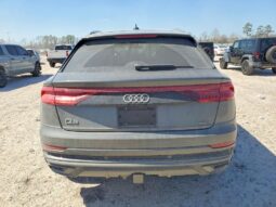 
										2021 Audi Q8 full									