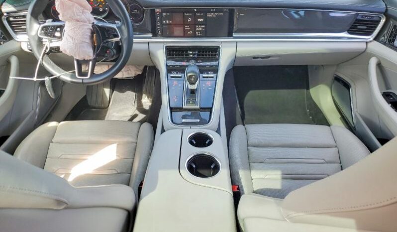 
								2018 Porsche Panamera full									