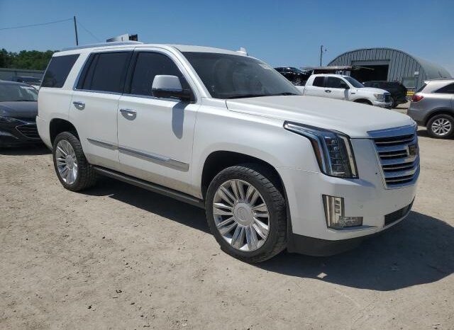 
								2016 Cadillac Escalade full									