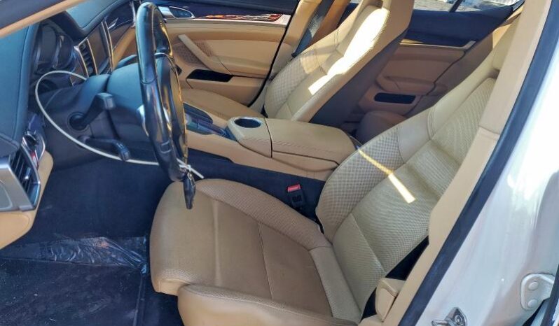 
								2015 Porsche Panamera full									