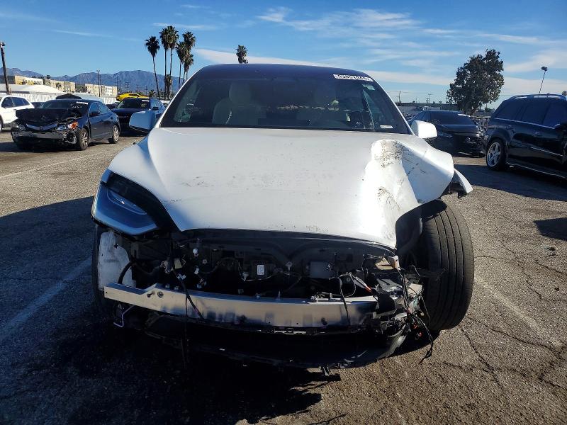 2022 Tesla Model x
