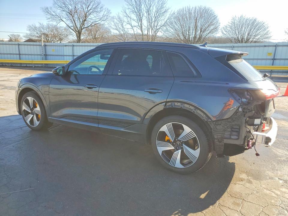 2022 Audi E-tron