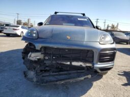 
										2019 Porsche Cayenne full									