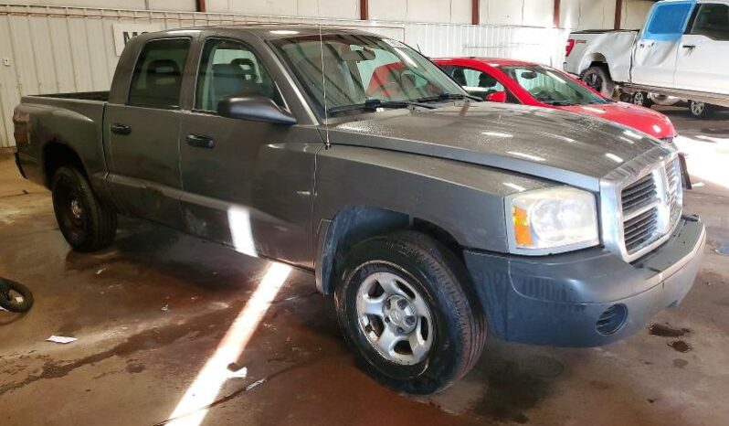 
								2005 Dodge Dakota full									