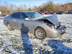 
										2003 Lexus Es 300 full									