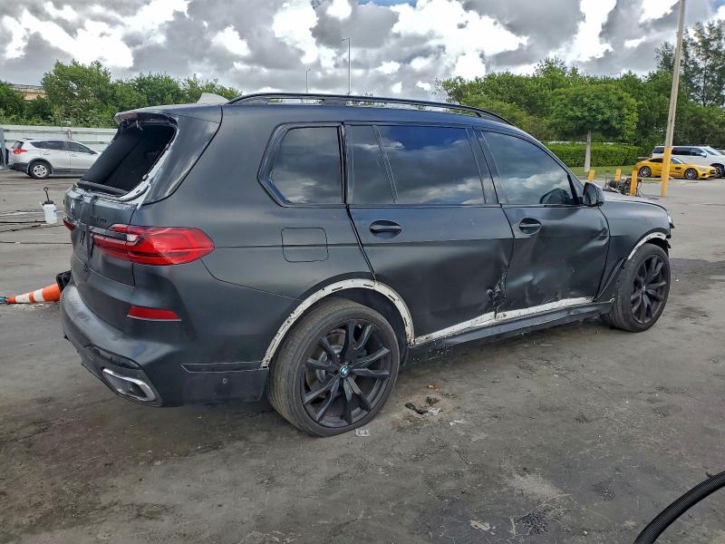 2019 BMW X7