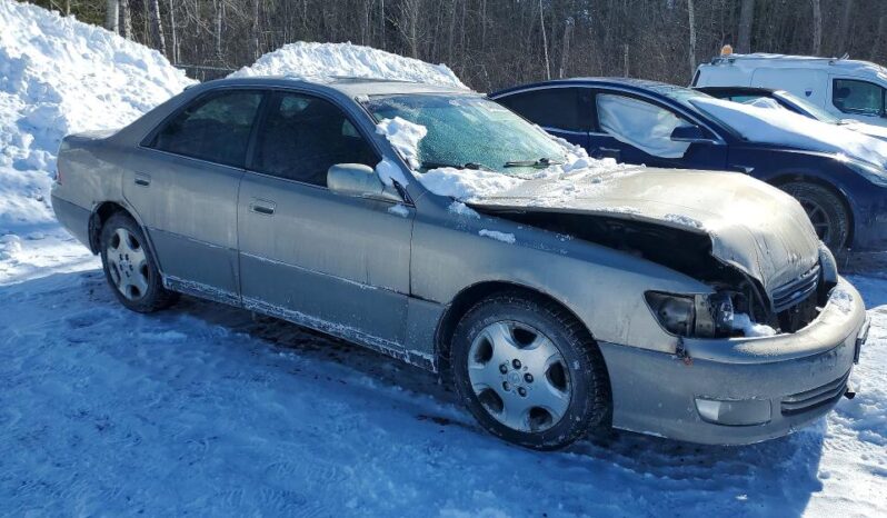 
								2000 Lexus Es 300 full									