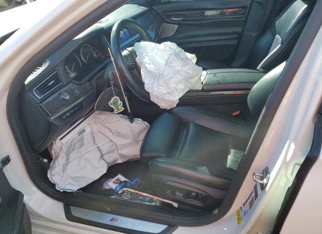 
								2013 BMW 7 series full									