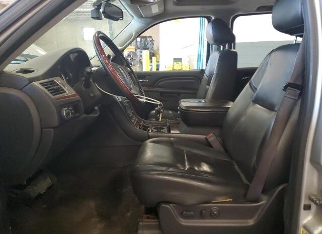 
								2013 Cadillac Escalade full									