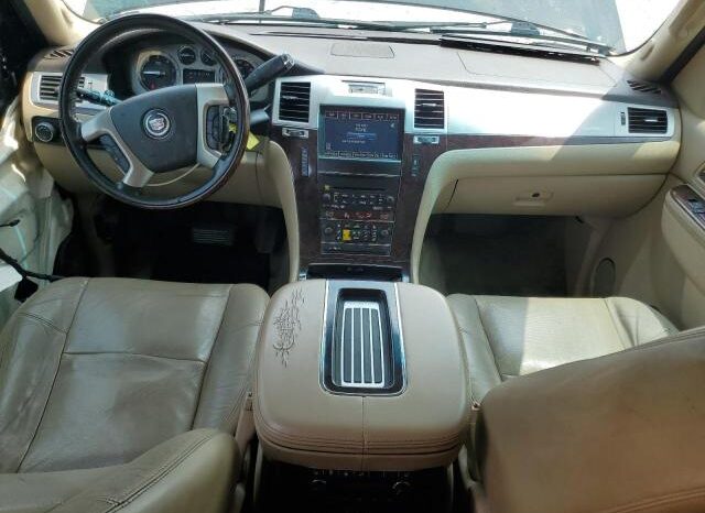 
								2012 Cadillac Escalade full									