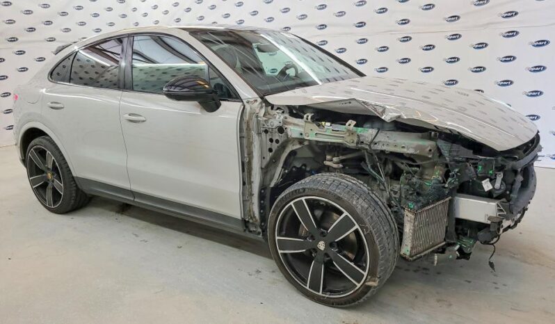 
								2020 Porsche Cayenne full									