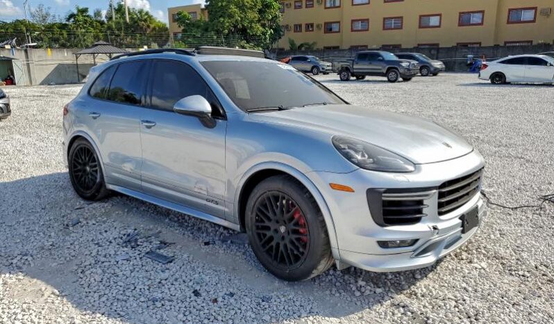 
								2017 Porsche Cayenne full									