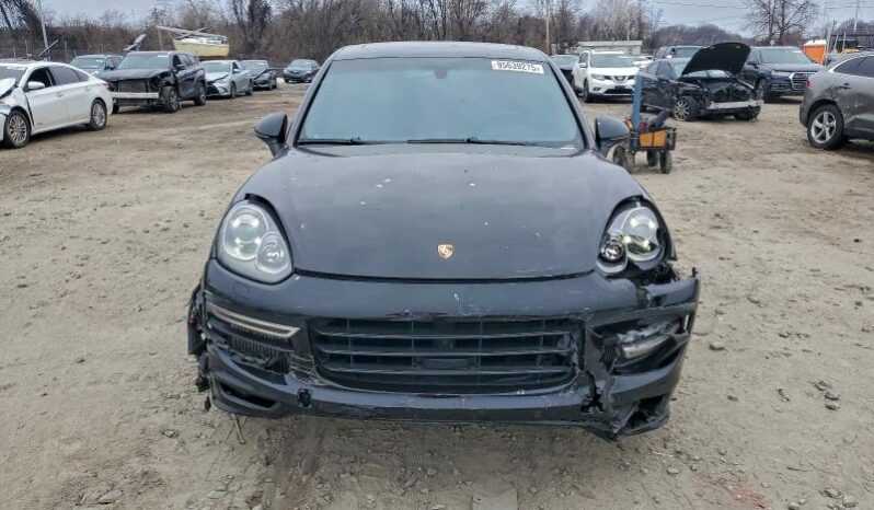 
								2017 Porsche Cayenne full									