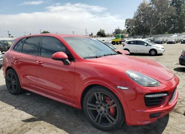 
								2013 Porsche Cayenne full									