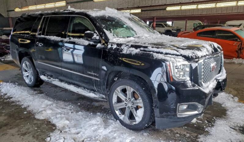 
								2017 Gmc Yukon full									