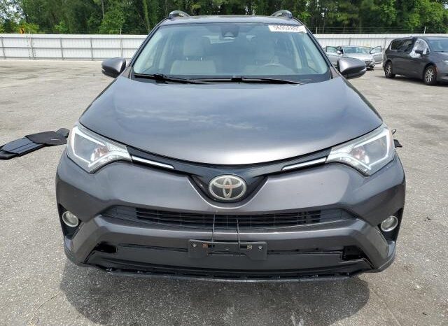 
								2017 Toyota Rav4 full									