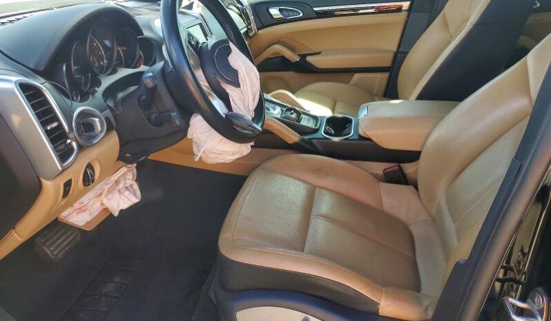 
								2016 Porsche Cayenne full									