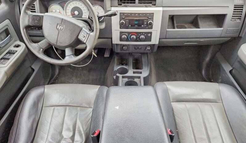 
								2008 Dodge Dakota full									