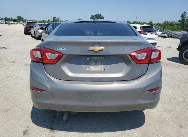 
								2018 Chevrolet Cruze full									