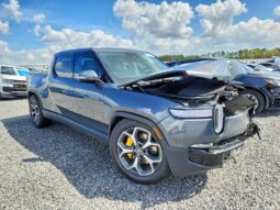 
										2022 Rivian R1t full									