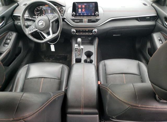 
								2022 Nissan Altima sr full									