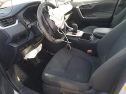 
										2022 Toyota Rav4 full									