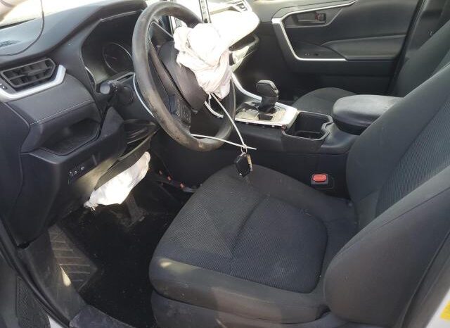 
								2022 Toyota Rav4 full									