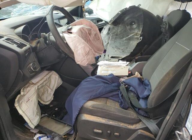 
								2014 Ford Escape se full									