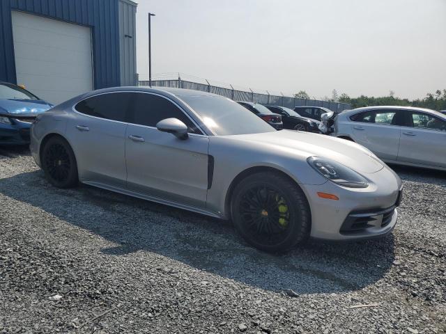 2018 Porsche Panamera