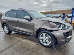
										2016 Porsche Cayenne full									