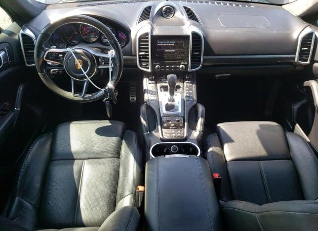 
								2017 Porsche Cayenne full									