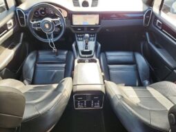
										2019 Porsche Cayenne full									