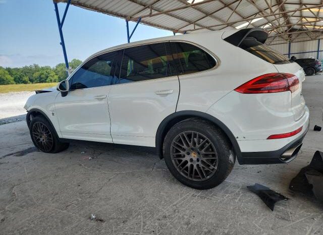 
								2015 Porsche Cayenne full									
