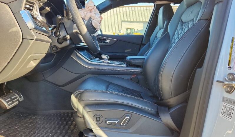 
								2025 Audi Sq7 full									