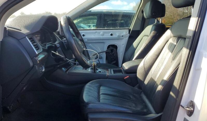 
								2018 Audi Q5 full									