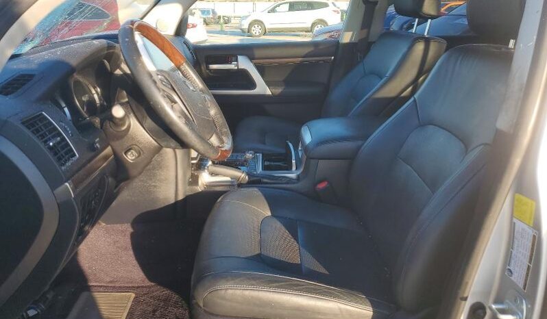 
								2016 Toyota Land cruiser full									