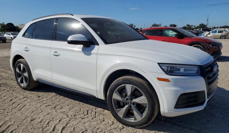 
								2020 Audi Q5 full									