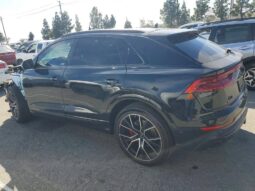 
										2022 Audi Q8 full									