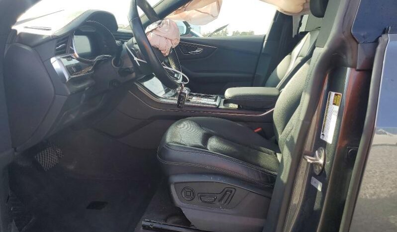 
								2021 Audi Q8 full									