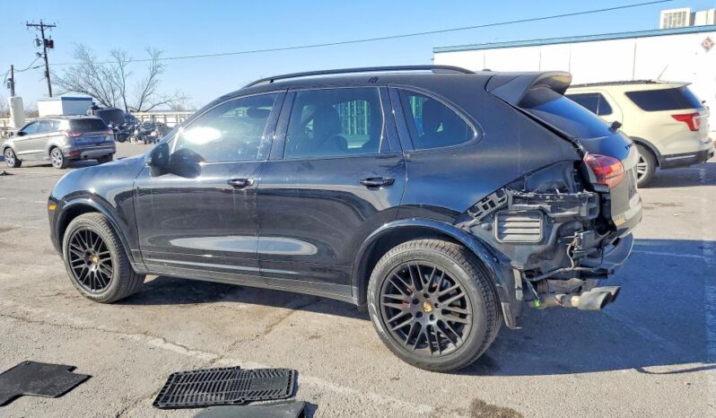 
								2017 Porsche Cayenne full									
