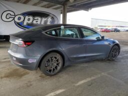 
										2018 Tesla Model 3 full									