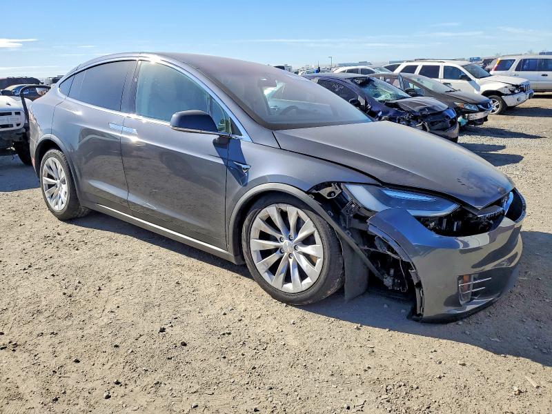 2017 Tesla Model x