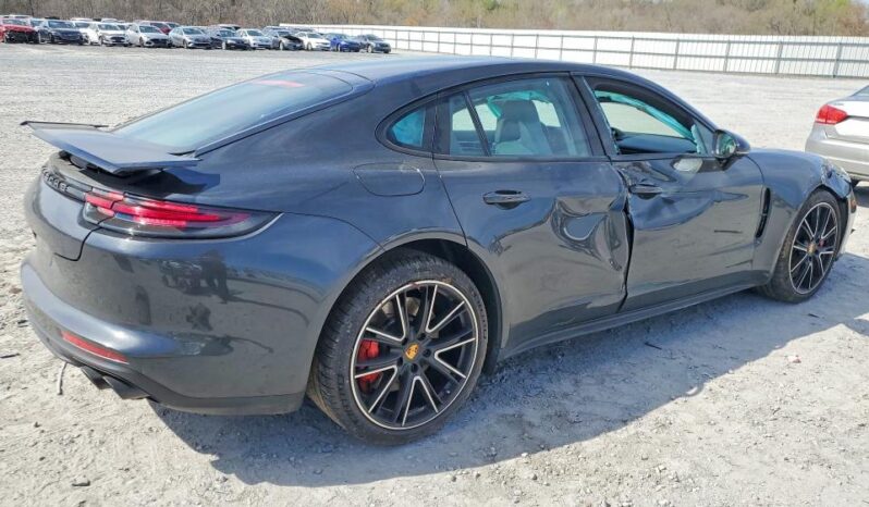 
								2018 Porsche Panamera full									