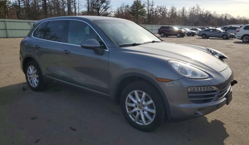 
								2014 Porsche Cayenne full									