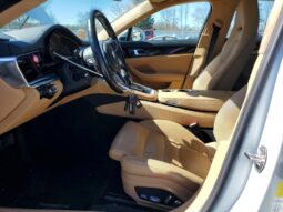 
										2017 Porsche Panamera full									