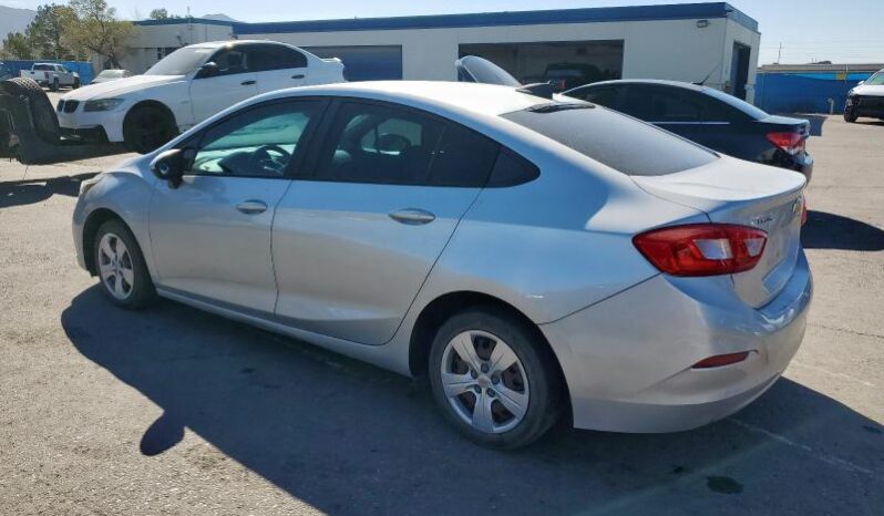 
								2017 Chevrolet Cruze ls full									