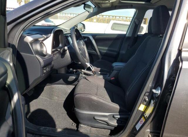 
								2017 Toyota Rav4 full									