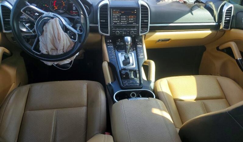 
								2016 Porsche Cayenne full									