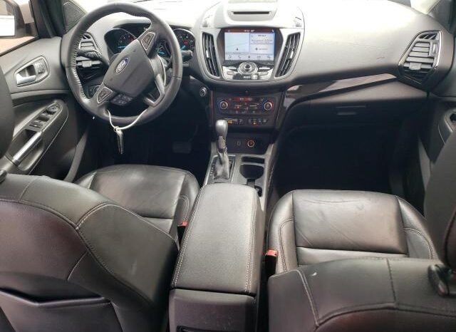 
								2018 Ford Escape tit full									